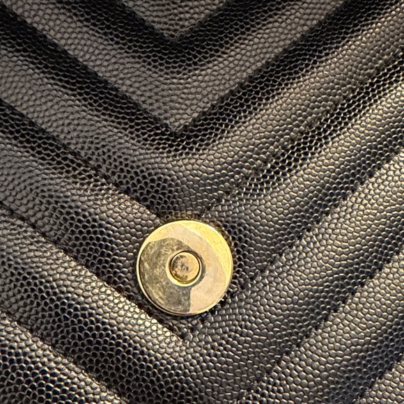 Yves Saint Laurent Black Quilted Leather Shoulder Bag - large AUTHENTIC - Picture 17 of 17